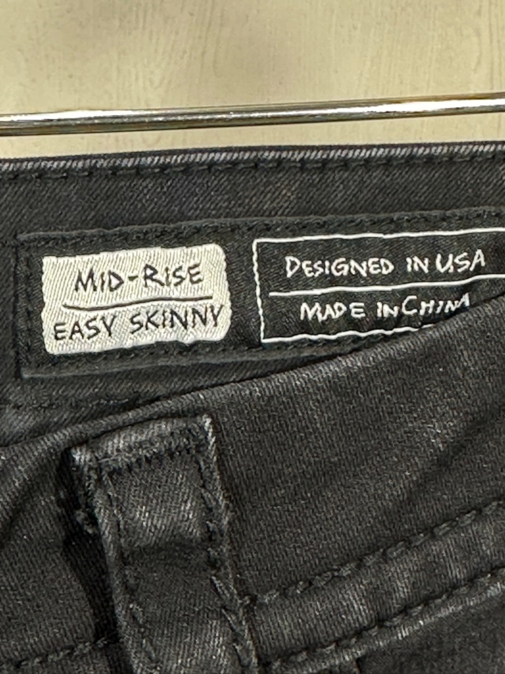 Miss Me Easy Skinny Jeans 32 Black Sequined Y2K Grunge McBling - Picture 3 of 9
